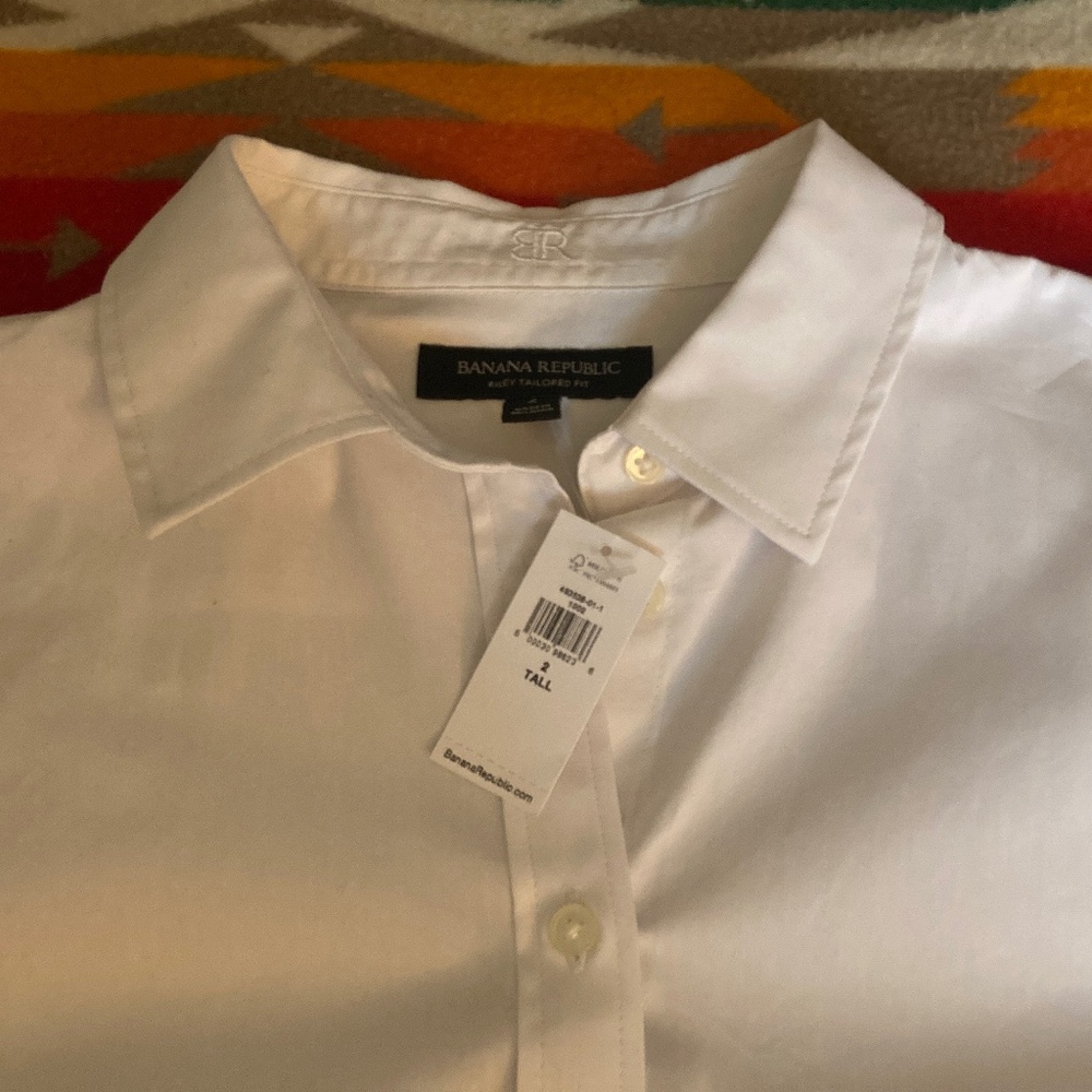 NWT Banana Republic dress shirt size 2 Tall